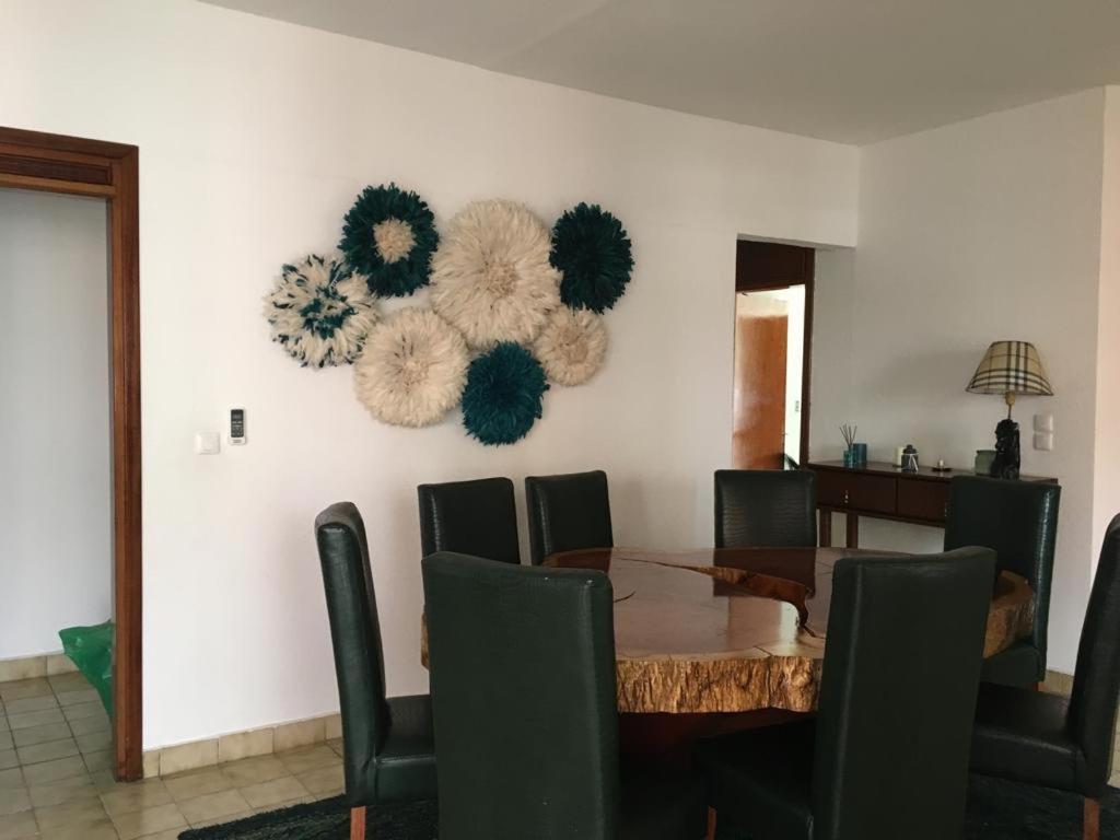 F4 Appartement Bonanjo Douala Eksteriør billede